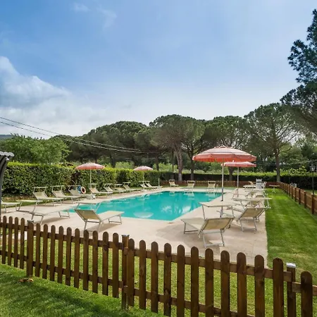 Vernazzano Basso Sleeps 4 T241010 Appartement Tuoro sul Trasimeno