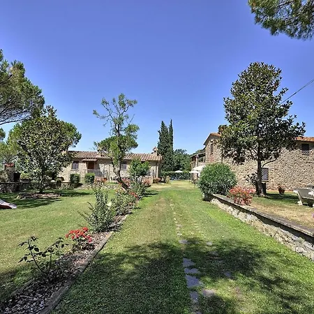 Vernazzano Basso Sleeps 4 T241010 Appartement